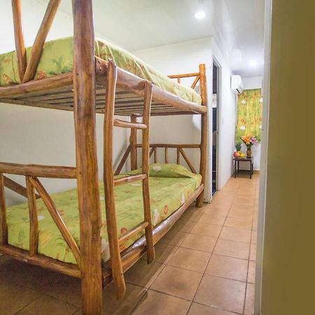 Oceanfront Hotel Verde Mar Direct Access To The Beach Manuel Antonio Extérieur photo