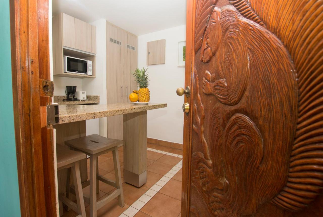 Oceanfront Hotel Verde Mar Direct Access To The Beach Manuel Antonio Extérieur photo
